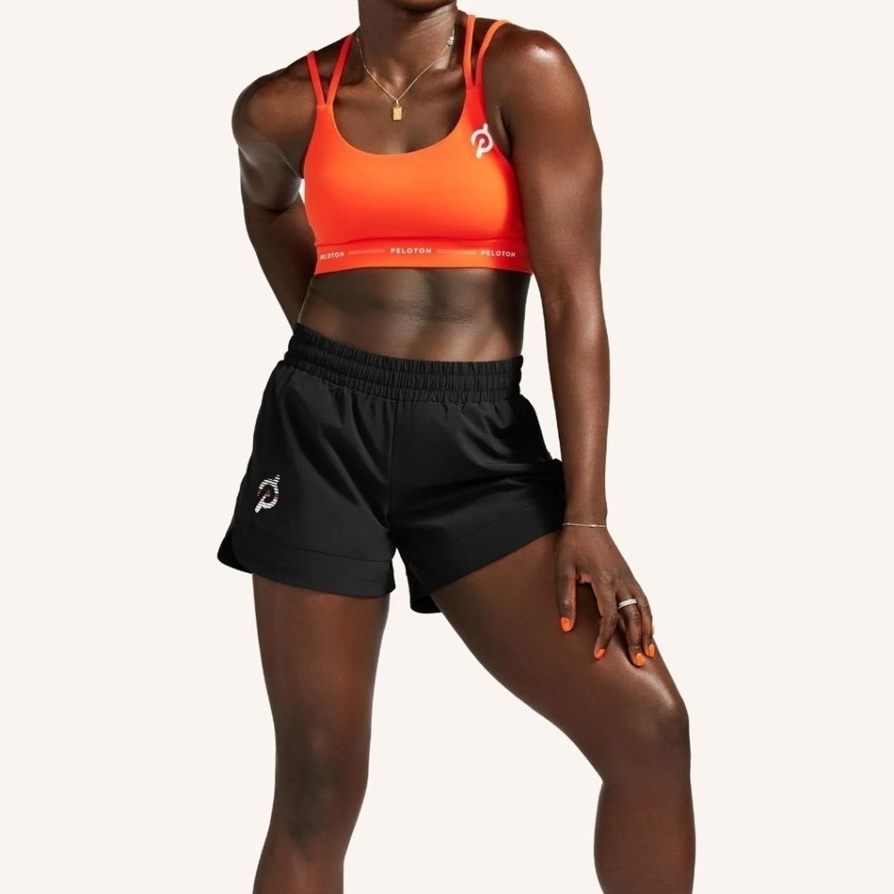 Peloton black athletic shorts Scalloped lined